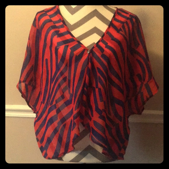 Like new! Blouse! - Picture 1 of 3